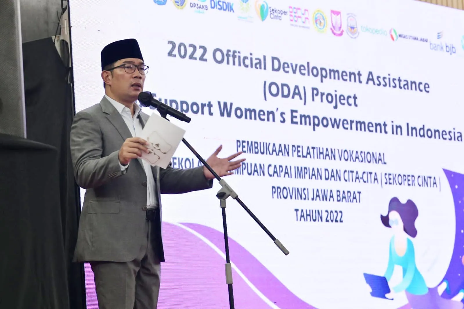 Ridwan Kamil Buka Pelatihan Vokasional untuk Alumni Terbaik Sekoper Ci