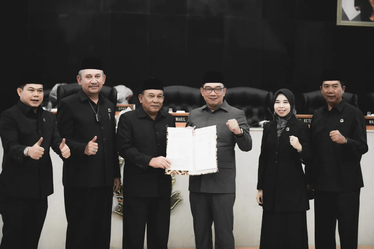 Perda APBD Perubahan Jabar 2022 Disahkan 