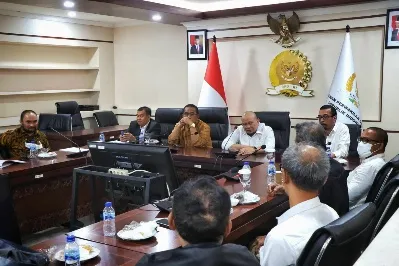 Gabungan Aktivis Lintas Elemen Sampaikan Tiga Tuntutan ke Ketua DPD RI