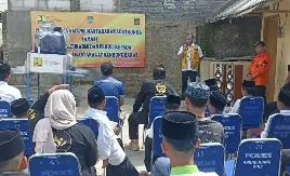 PUPR Salurkan Bantuan Toren Cuci Tangan Untuk Warga Desa Cihanjuang