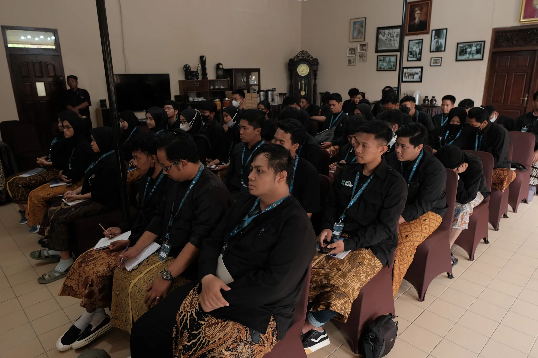 Menanamkan Kesadaran Nilai Toleransi Melalui Kawi Paradise