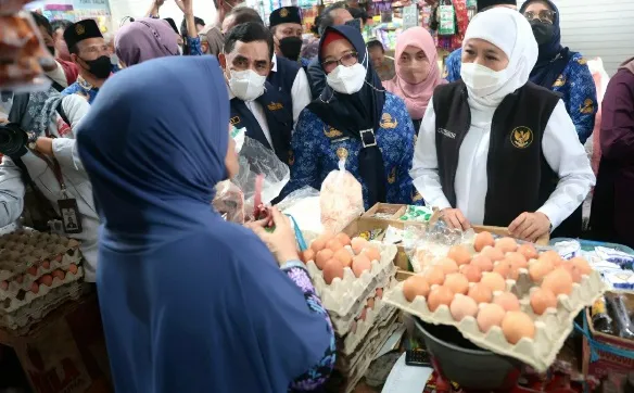 Khofifah Ajak Pemkab Aktif Kendalikan Inflasi, Seimbangkan Daya Beli 