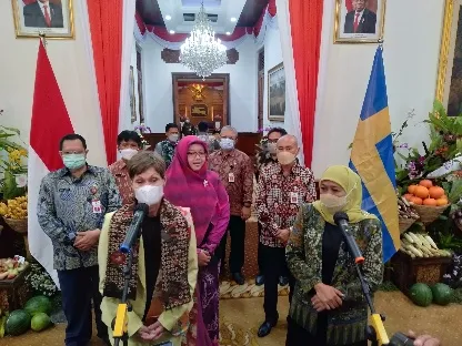 Gubernur Khofifah Terima Kunjungan Dubes Swedia