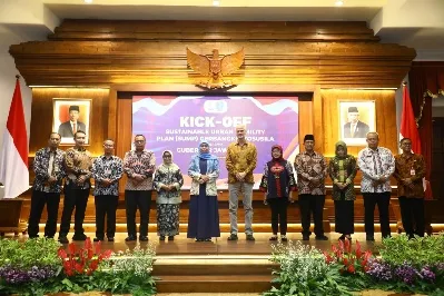 Gubernur Khofifah Optimis Konektivitas Ungkit Perekonomian Jatim