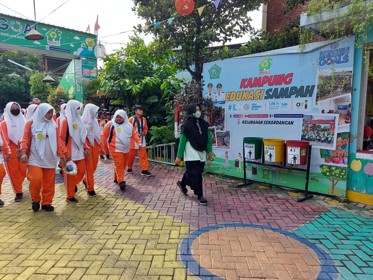 Ratusan Anak Didik Dikenalkan Kelola Sampah