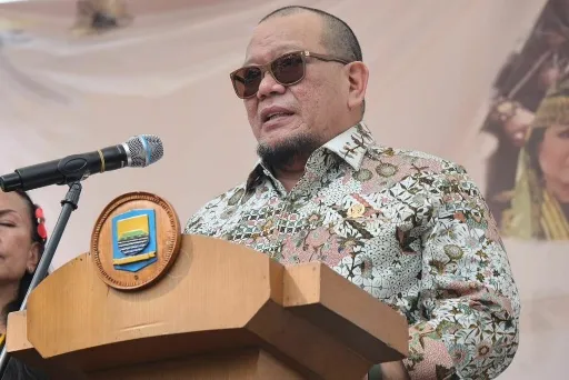 Arab Saudi Bidik 15 Juta Jemaah Umrah RI, LaNyalla: Harus Diperketat