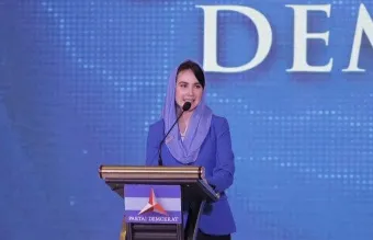 Annisa Pohan Lantik Arumi Bachsin Jabat Ketua Srikandi Demokrat Jatim 