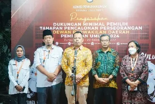 Ada 31 Bakal Calon DPD Serahkan Dokumen Dukungan ke KPU Jatim