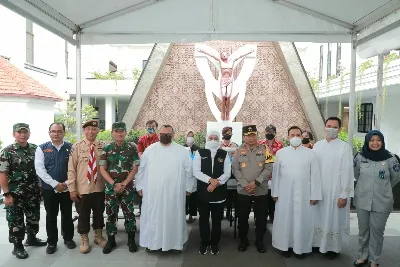 Gubernur Khofifah dan Forkopimda Tinjau Kesiapan Gereja