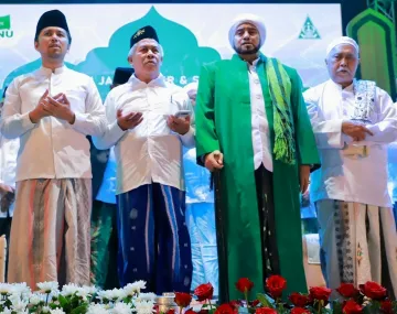 Sholawatan Bareng dengan Habib Syech Bin Abdul Qadir Assegaf
