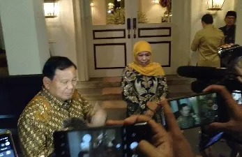 Prabowo Bertemu Khofifah, Lontarkan Pujian dan Kagumi Sejak Dulu