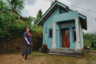 PLN Nusantara Power UP Pacitan Bangun 3 Rumah dari FABA