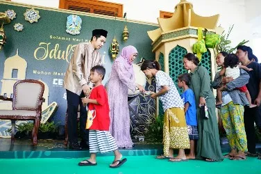 Gubernur Khofifah: Ini Bentuk Kedekatan dan Kehangatan Warga Jatim