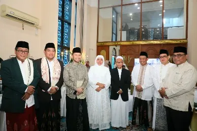 Khofifah Bersyukur Suasana Idul Fitri Aman, Kondusif dan Hidmah