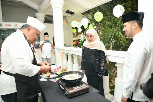 Gubernur Khofifah Gelar Qiyamul Lail dan Lomba Masak Bandeng Gresik