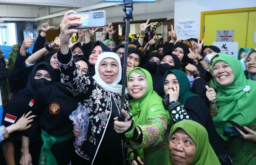 Gubernur Khofifah Tekankan Kewaspadaan Terhadap Penipuan dan Pemerasan PMI