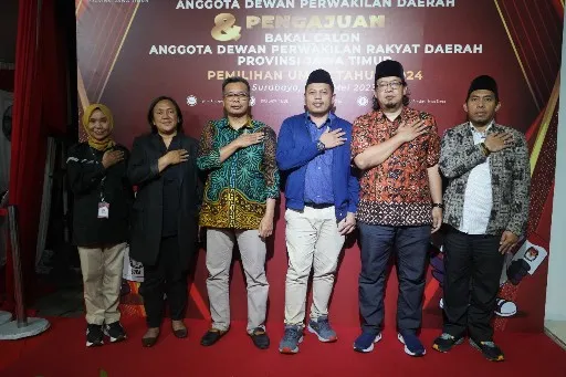 15 Bacalon Anggota DPD, 18 Parpol Daftarkan Bacaleg ke KPU Jatim