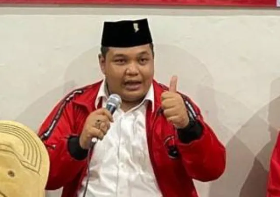Wakil Sekretaris PDIP Hidayat, Memuji Surabaya dan Warganya 