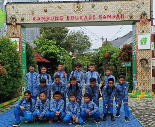Kader Milenial Kampung Edukasi Sampah Beri Edukasi Anak Usia Sekolah