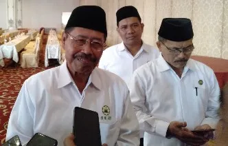 Dibuka Gubernur Khofifah, Bimtek Penerima Uang Kehormatan Imam Masjid