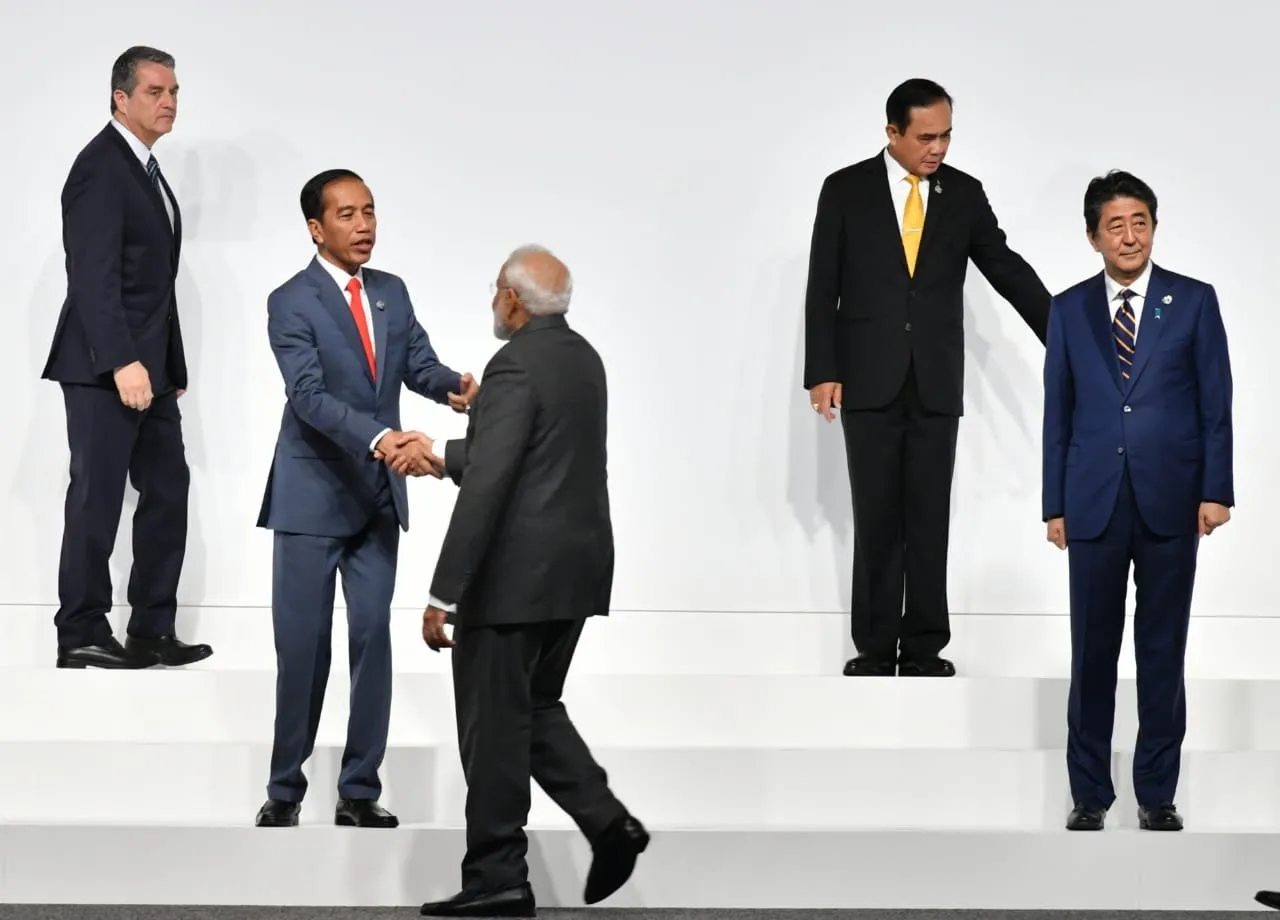 Presiden Jokowi Kunjungan Kerja ke Pontianak dan Surabaya