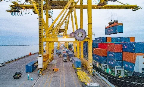 Pergerakan Petikemas Naik Sekitar 6,8 Persen 