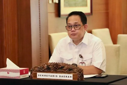 Sekdaprov Jatim Adhy Karyono Apresiasi Smart Branch Bank Mandiri 