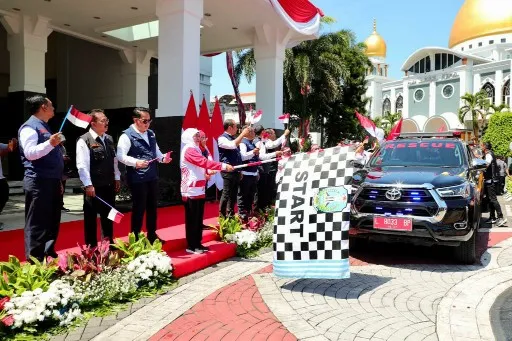 Khofifah Kirim Tali Asih untuk Keluarga Pahlawan & Perintis Kemerdekaan