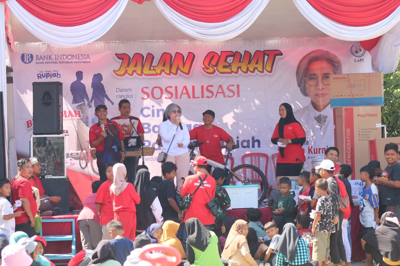 Indah Kurnia Ingatkan Bahaya Investasi Bodong dan Pinjol Ilegal
