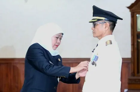Gubernur Khofifah Minta KPID Serius Perangi Berita Palsu dan Jaga Harmoni
