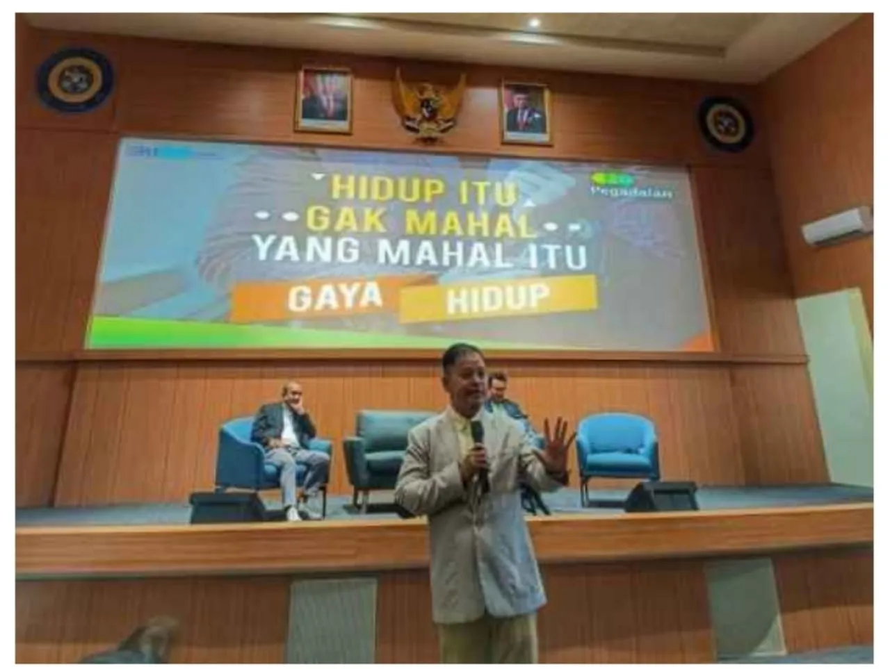 Pegadaian Edukasi Mahasiswa Unair Pentingnya Investasi Emas