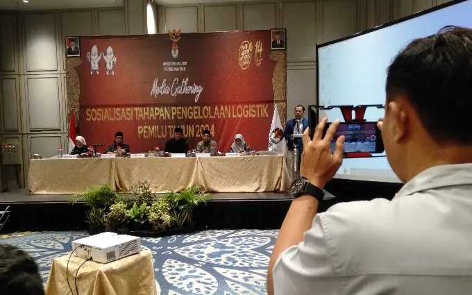 KPU Jatim Bahas Pengelolaan Logistik dan Peran Media di Saat Kampanye