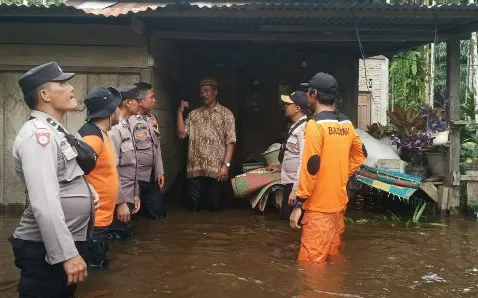Sebanyak 251 Warga Mengungsi Akibat Banjir Aceh Selatan