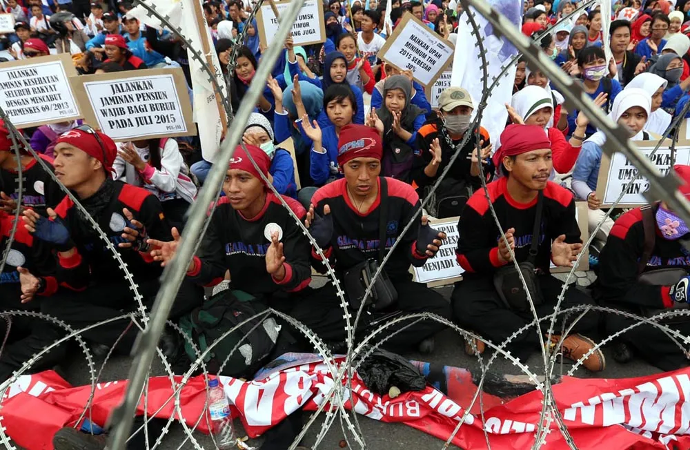 Pemprov Jatim Buka Posko untuk Pendaftaran Program Kartu Prakerja