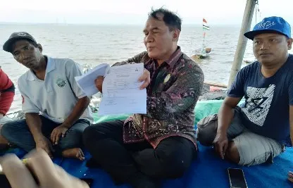BHS Komitmen Bantu Persoalan Nelayan di Kenjeran Surabaya 