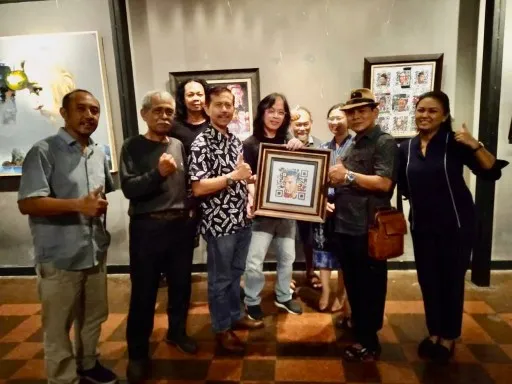 Di Galeri DKS,  Kawoong Innovation Pamer Lukisan QR Art Mr D dan Asri
