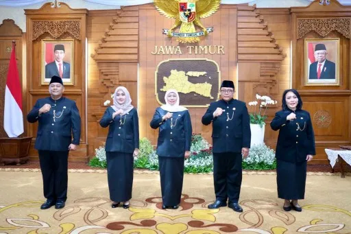 Lantik Pejabat Eselon II, Gubernur Khofifah Minta Segera Adaptasi 