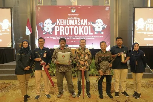 KPU Jatim Gelar Pelatihan Kehumasan dan Protokol