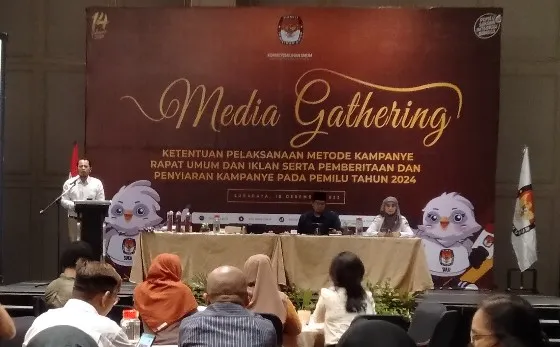 Choirul Anam: Sejauh ini distribusi logistik KPU Jatim lancar 