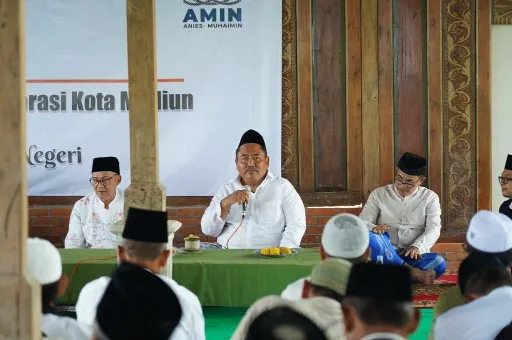 Basis Merah Digasak Laskar Santri untuk Menangkan Amin
