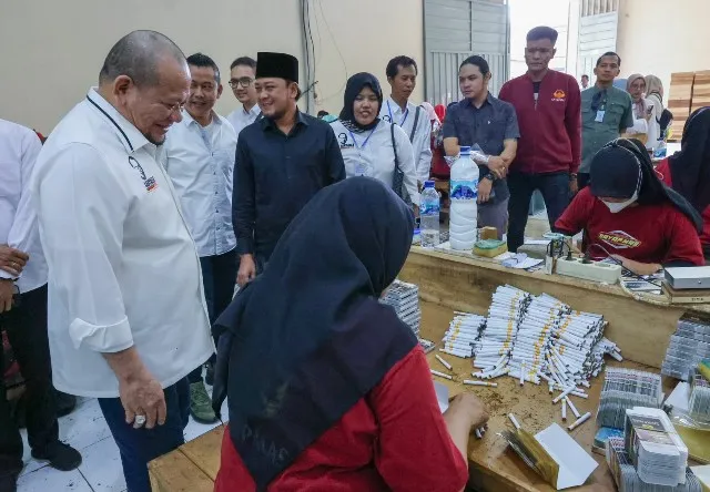 Ketua DPD RI Soroti Kenaikan Cukai 10 Persen