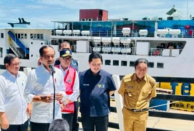 Tinjau Pelabuhan Merak, Presiden Pastikan Kesiapan Arus Mudik 2023