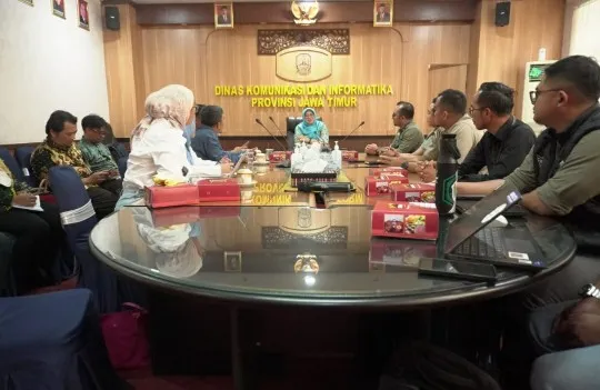 Kominfo Jatim Gelar Audiensi dengan Polda dan Provider