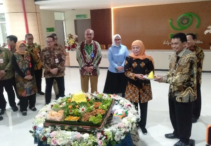 Resmikan RSMM Jatim,  Gubernur Khofifah Minta Dicantumkan Nama Tokoh 