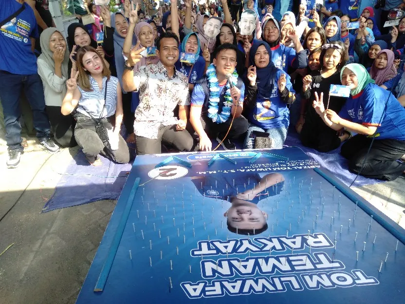 Tom Liwafa Sambangi Kampung UMKM Kedensari Tanggulangin, Sidoarjo 