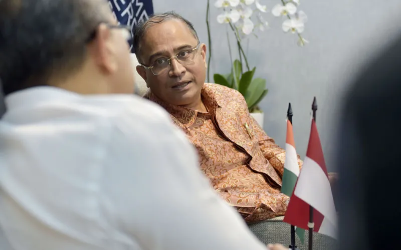 Demokrasi Indonesia dalam Kacamata Dubes India Sandeep Chakravorty