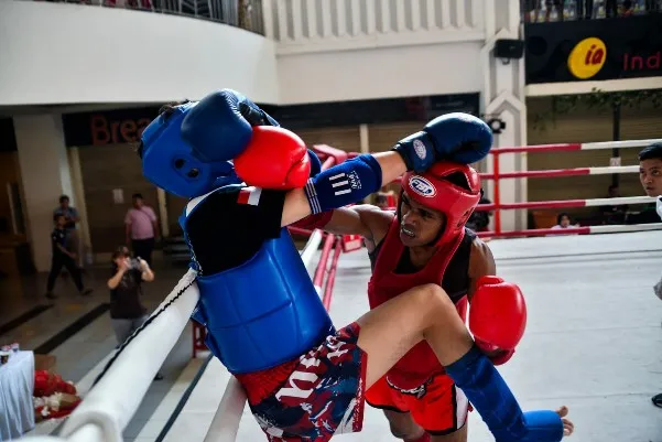 Praka Yulianus Imbir Sabet Juara di Kompetisi Super Fight MMA 2024 