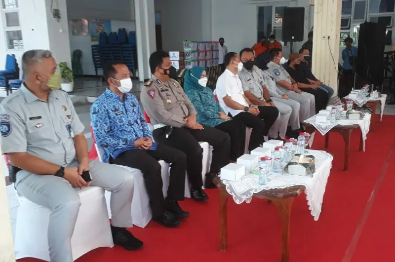 Santunan Diterima Keluarga Korban Kecelakaan Bus Ardiansyah