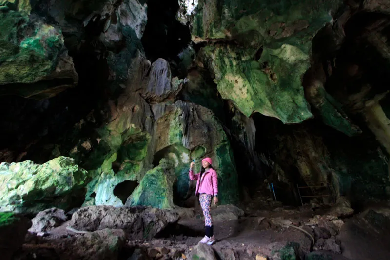 Hidden Gem, Goa Lowo dan Mitos Teras Goa Jodoh