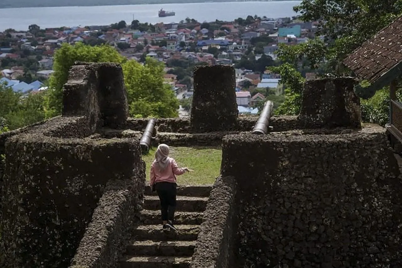 Guinness Book Of World Record menobatkan Benteng Buton Terluas di Dunia